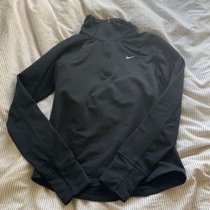 Nike Hooded Long Sleeve